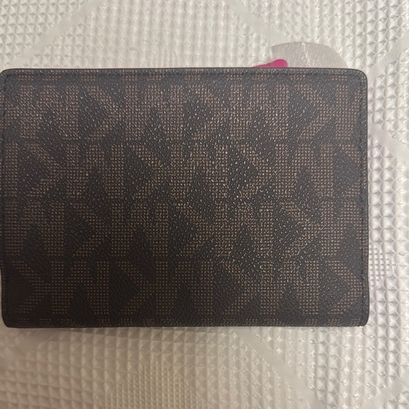 Michael Kors Monogram Wallet - Picture 2 of 4